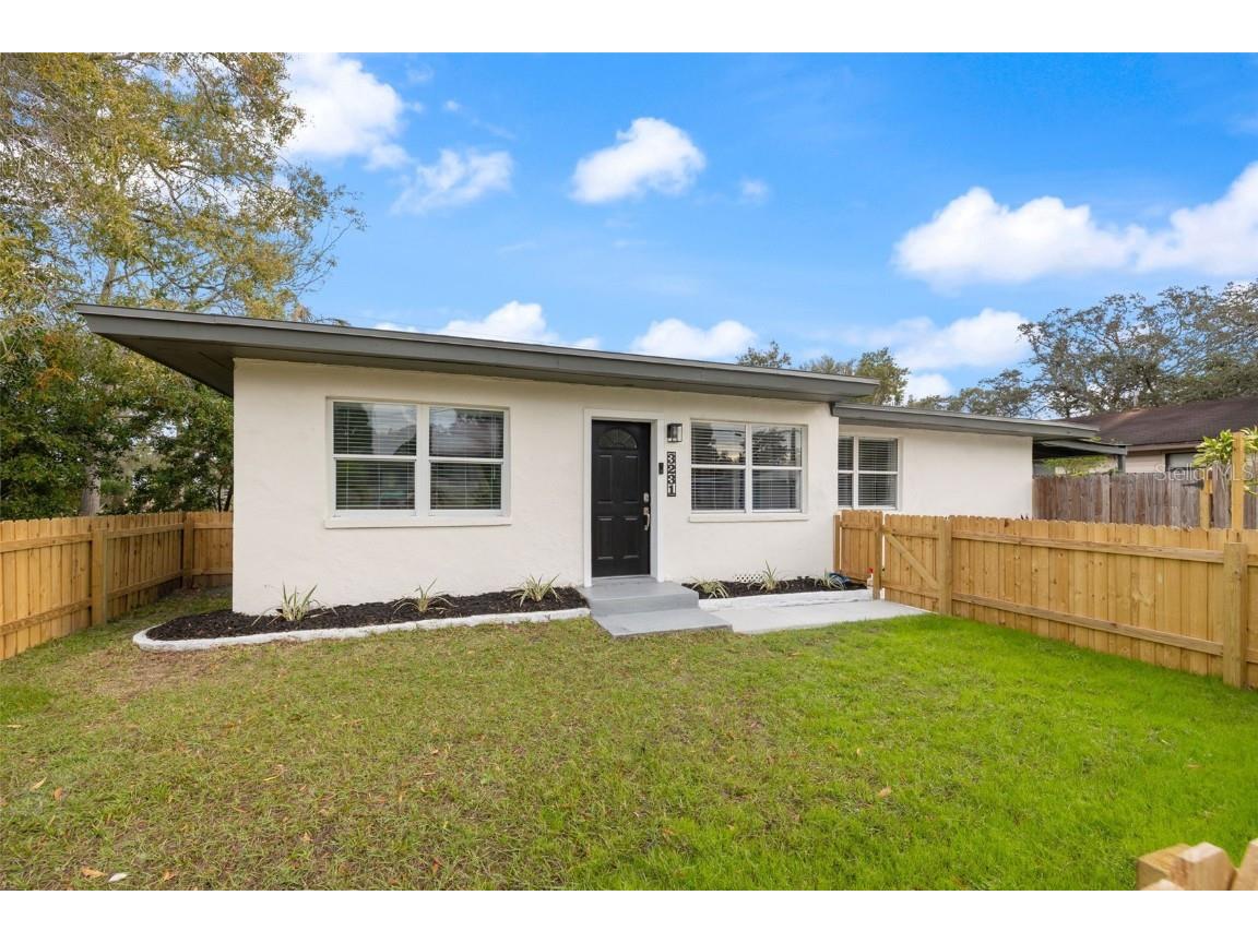 3231 66th Avenue N Saint Petersburg FL 33702 A4591945 image1