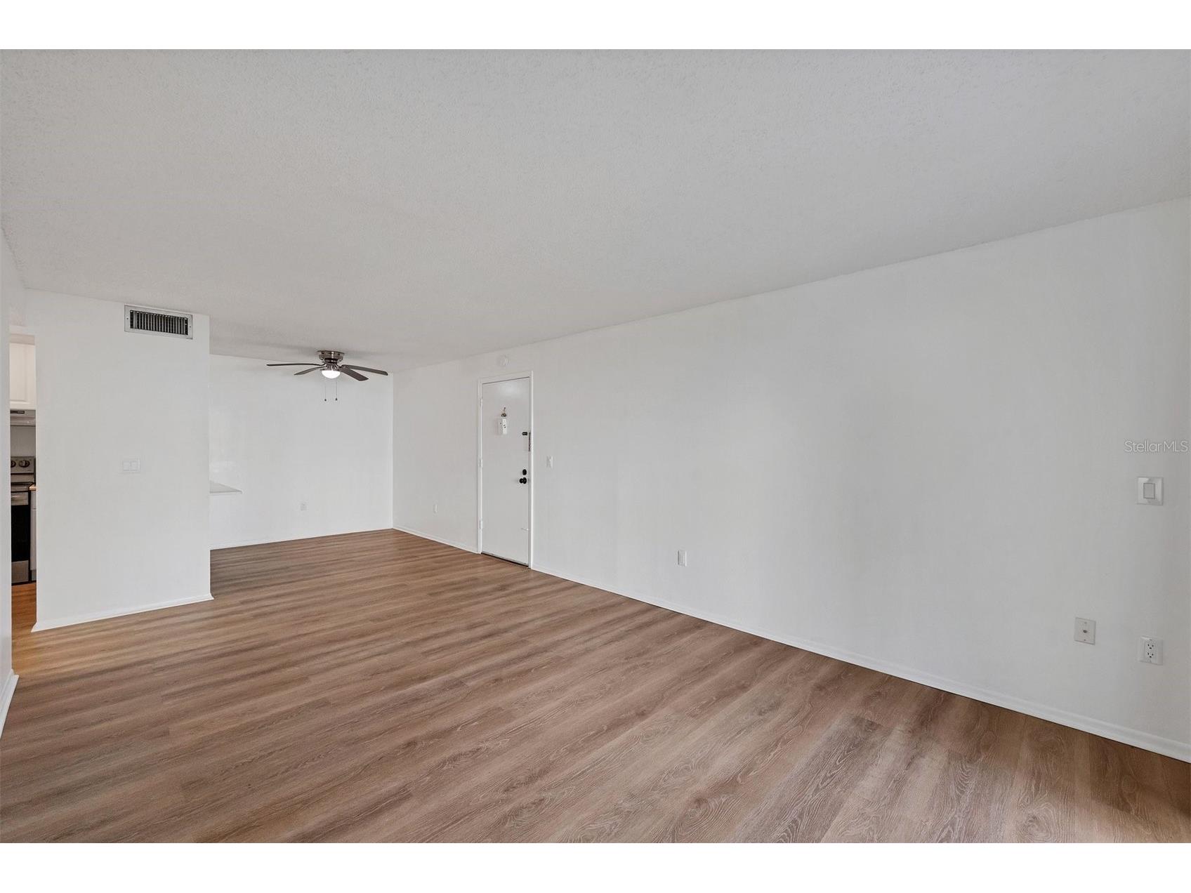 3231 Beneva Road #103 Sarasota FL 34232 A4678445 image3