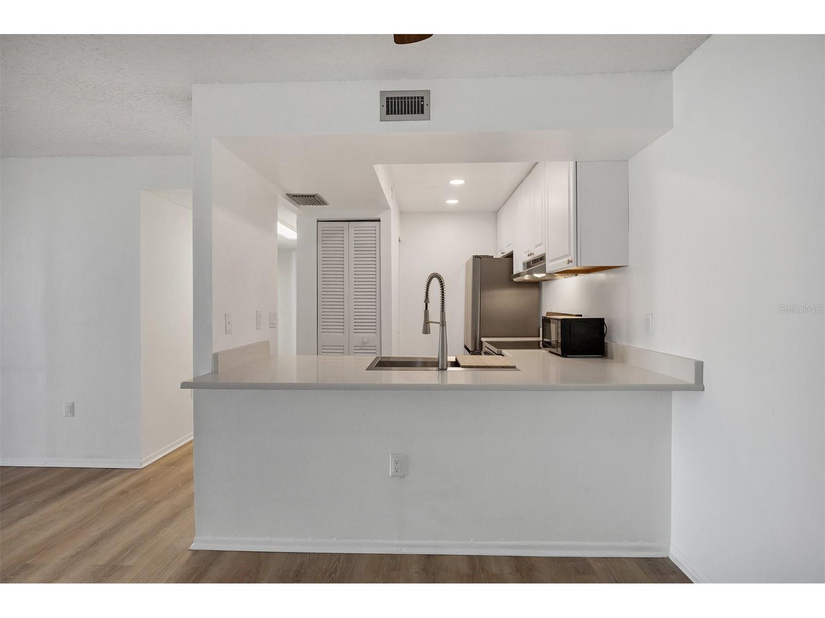 3231 Beneva Road #103 Sarasota FL 34232 A4678445 image9