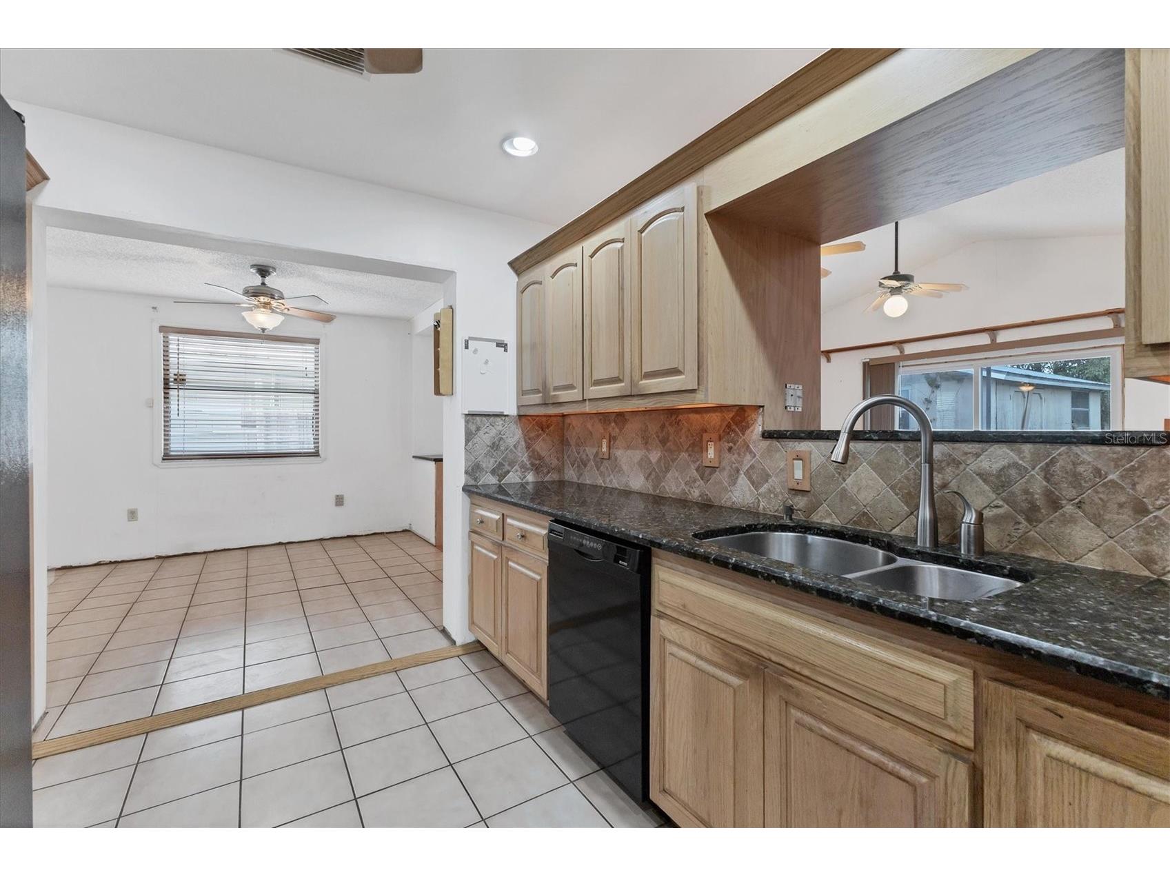 3231 Yorktown Street Sarasota FL 34231 A4635077 image10