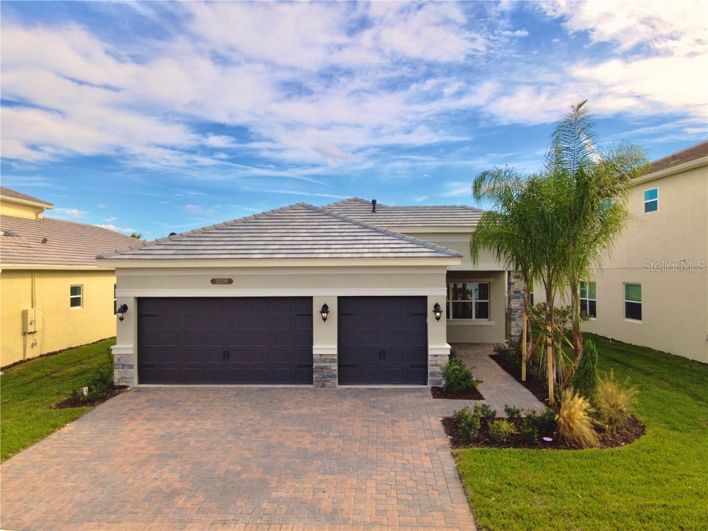 32318 Mahogany Valley Drive Wesley Chapel FL 33543 J969389 image1