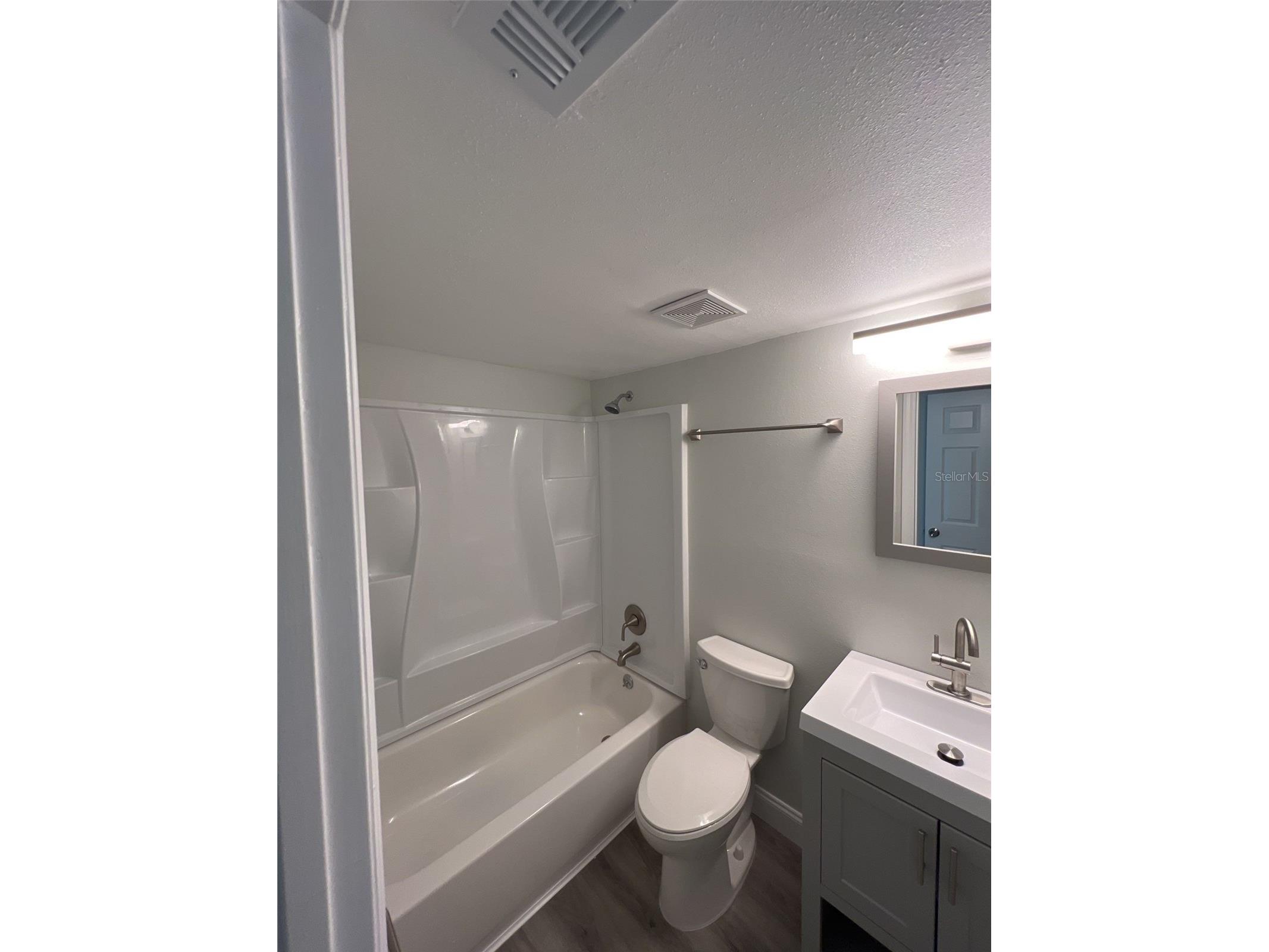 3232 Fruitville Road Sarasota FL 34237 A4679090 image6