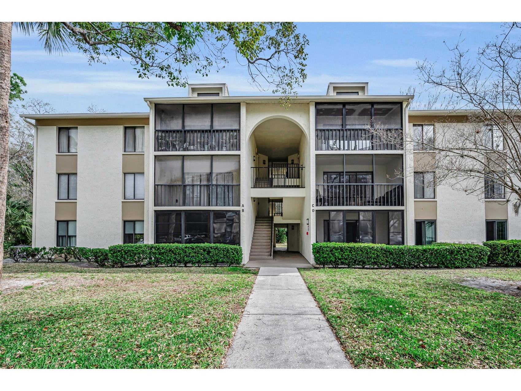 3232 Lake Pine Way E #C1 Tarpon Springs FL 34688 TB8482494 image1