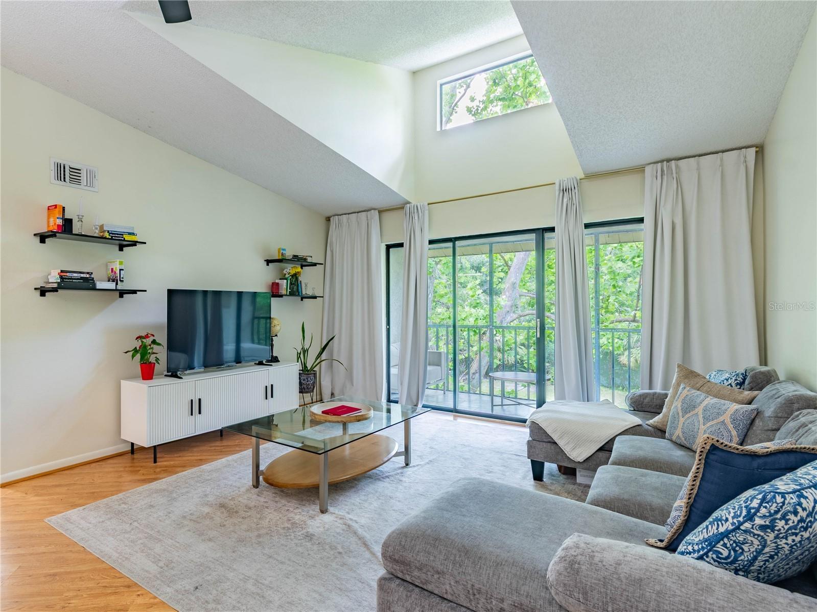 3232 Lake Pine Way E #F3 Tarpon Springs FL 34688 TB8509382 image3