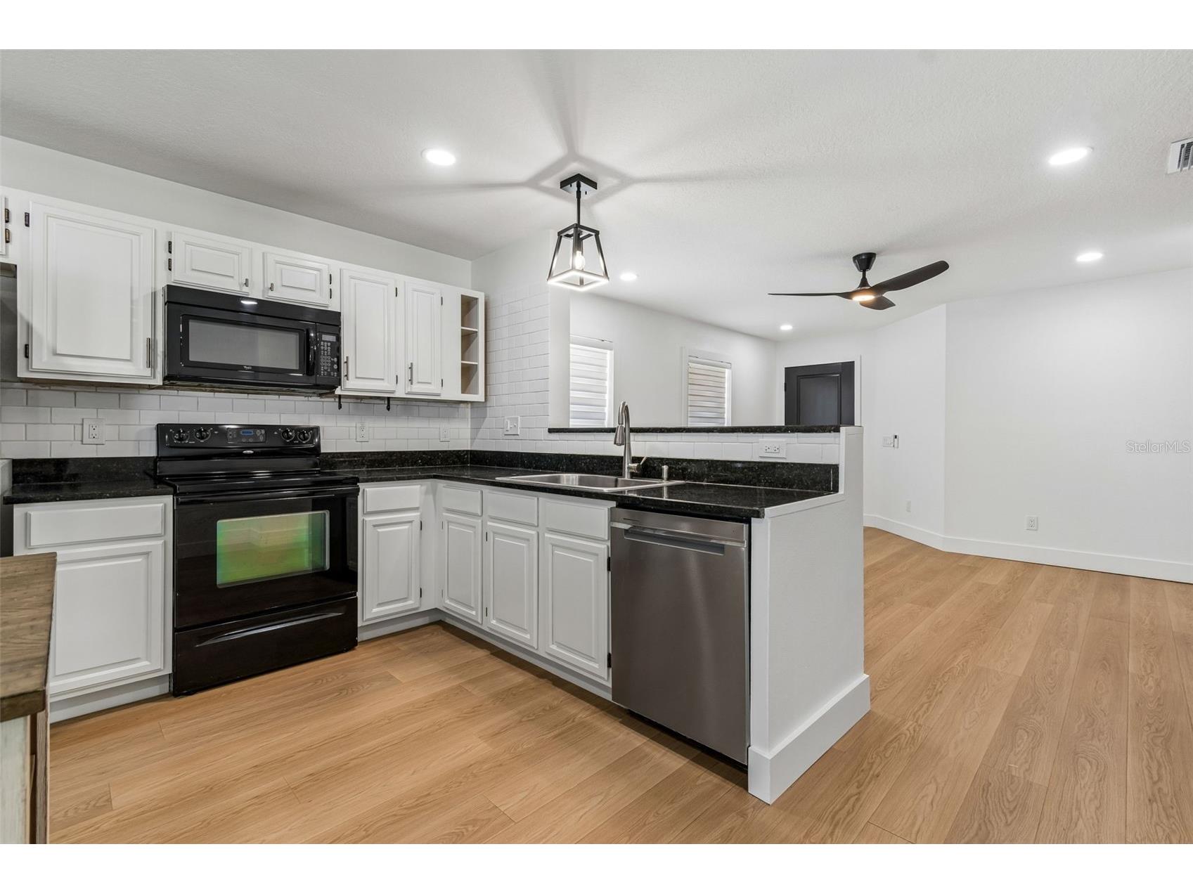 32323 Fish Hook Loop Wesley Chapel FL 33545 O6423137 image17