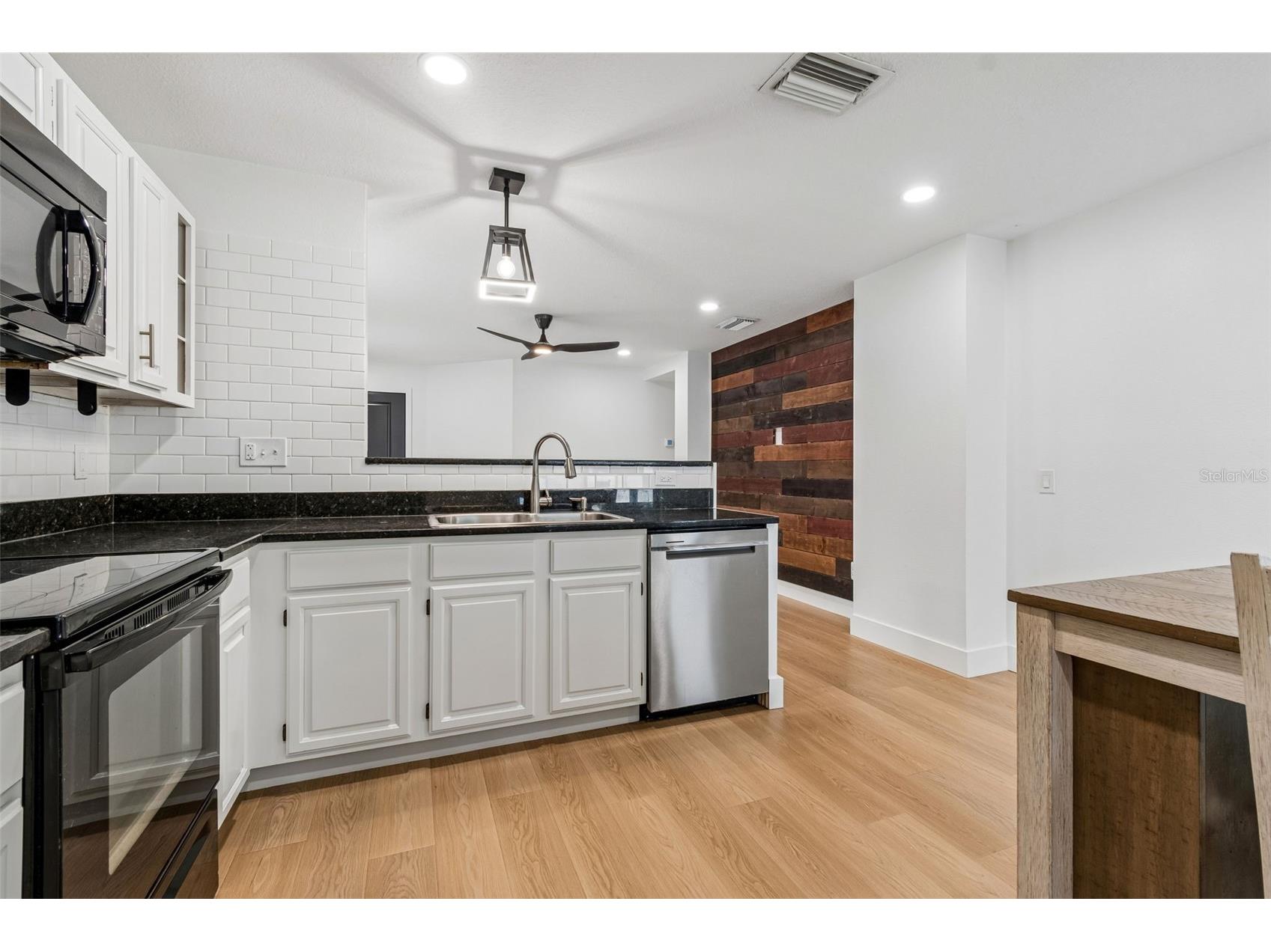 32323 Fish Hook Loop Wesley Chapel FL 33545 O6423137 image18