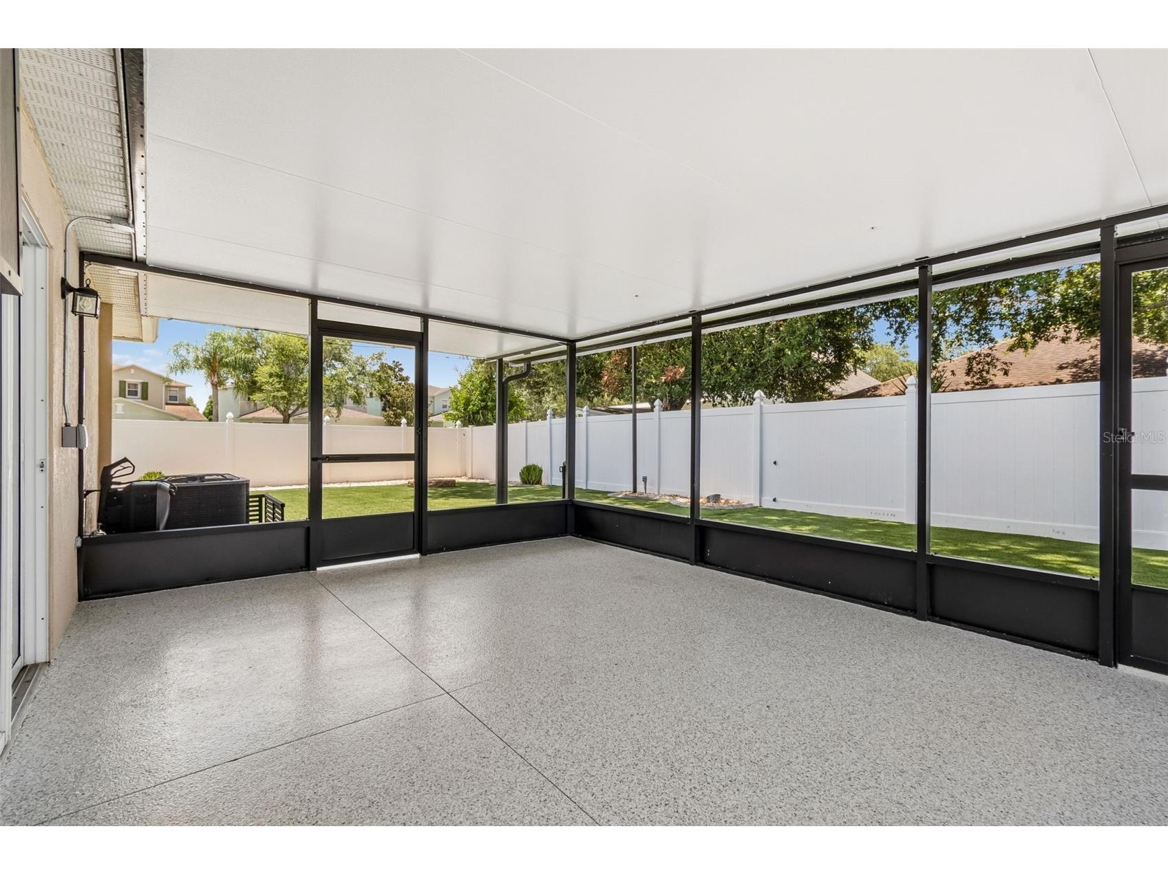 32323 Fish Hook Loop Wesley Chapel FL 33545 O6423137 image47