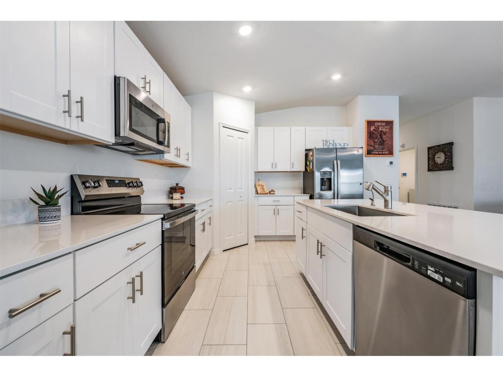 32325 Wishing Haven Drive San Antonio FL 33576 TB8469339 image10
