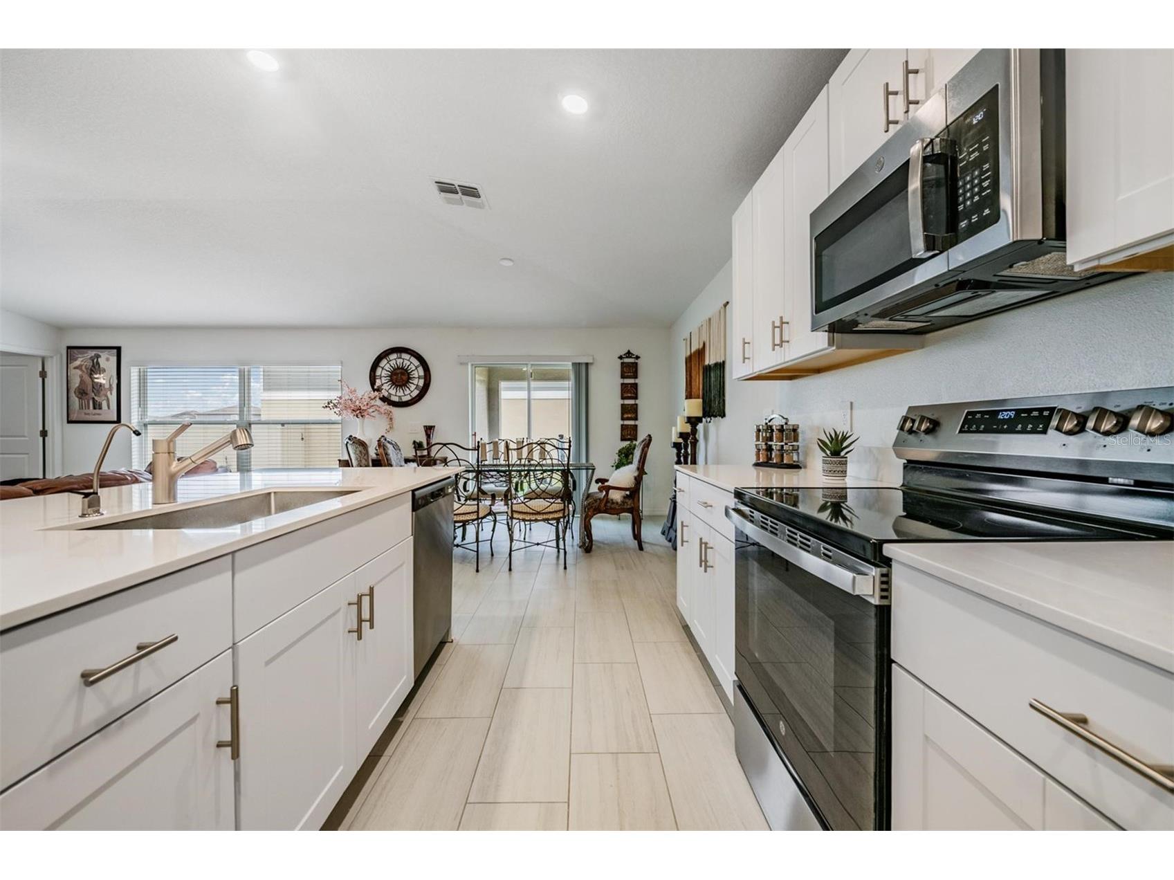 32325 Wishing Haven Drive San Antonio FL 33576 TB8469339 image9