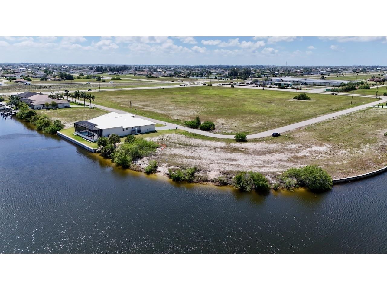 3233 NW 9th Street Cape Coral FL 33993 - HERMOSA CANAL TB8503461 image10