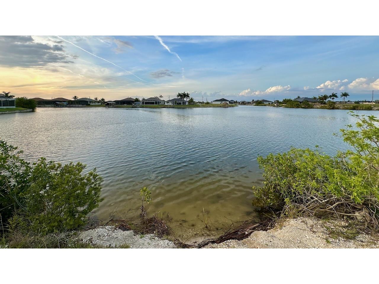 3233 NW 9th Street Cape Coral FL 33993 - HERMOSA CANAL TB8503461 image4