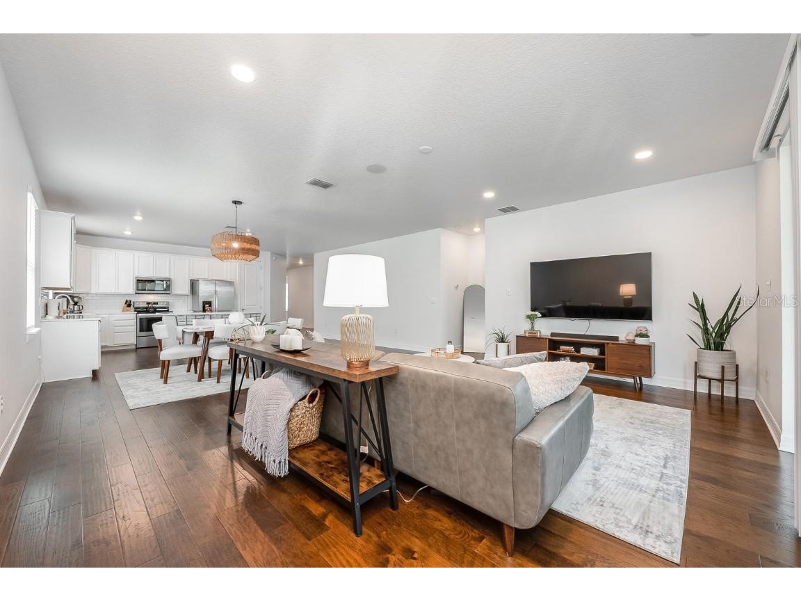 3233 Sailing Pier Avenue Winter Garden FL 34787 O6340196 image2