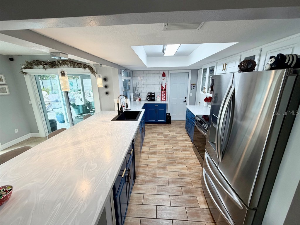 3233 Teal Avenue Sarasota FL 34232 N6141825 image19