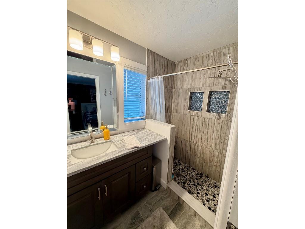 3233 Teal Avenue Sarasota FL 34232 N6141825 image31