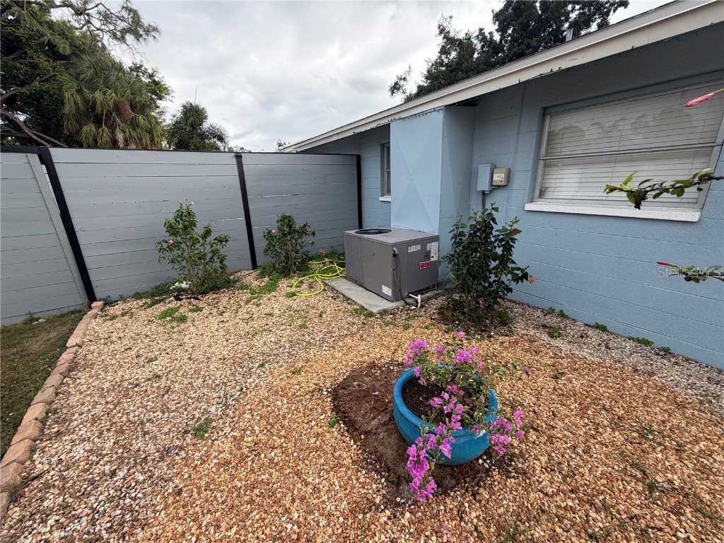 3233 Teal Avenue Sarasota FL 34232 N6141825 image34