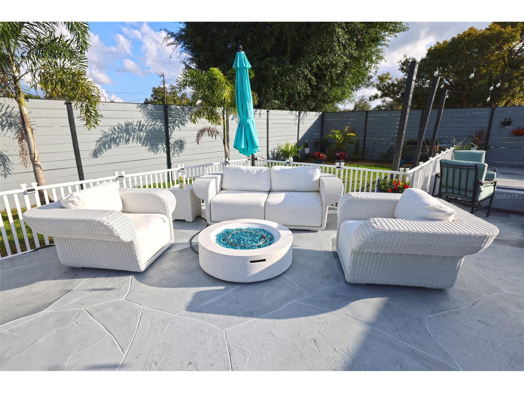 3233 Teal Avenue Sarasota FL 34232 N6141825 image44