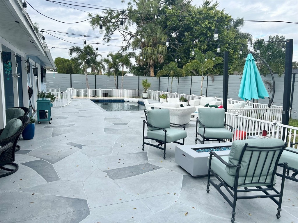 3233 Teal Avenue Sarasota FL 34232 N6141825 image9