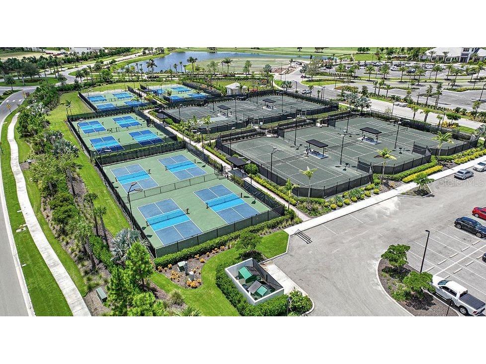 3233 Torta Court Bradenton FL 34211 A4681974 image21