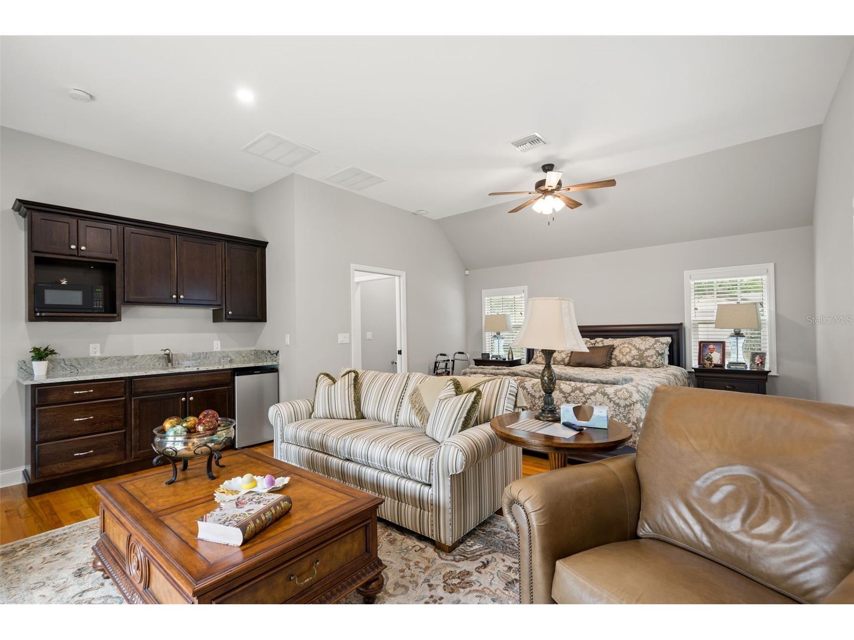 3233 W Parkland Boulevard Tampa FL 33609 TB8508199 image17
