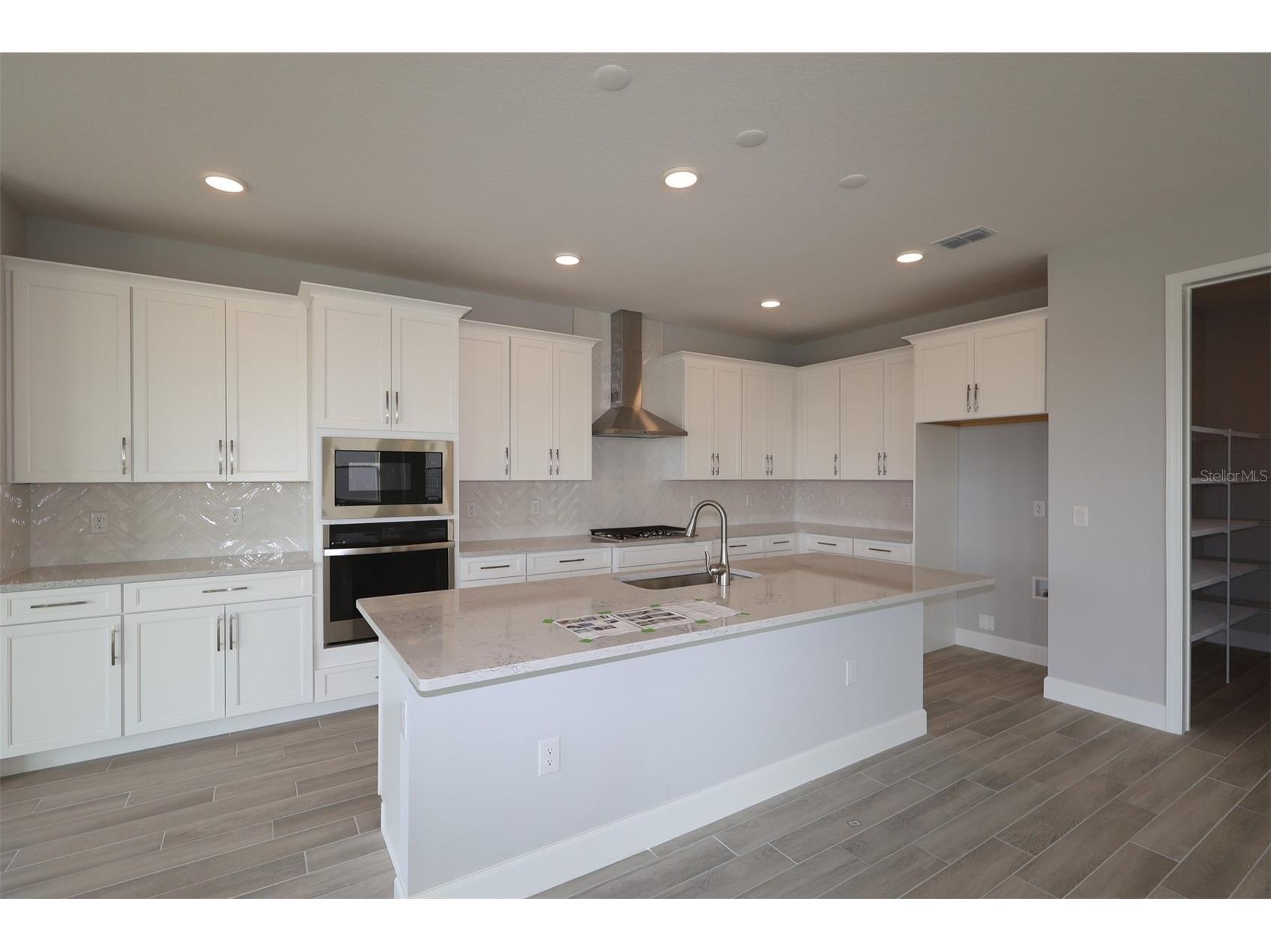 3233 Wolf Lake Avenue Apopka FL 32712 O6352882 image3