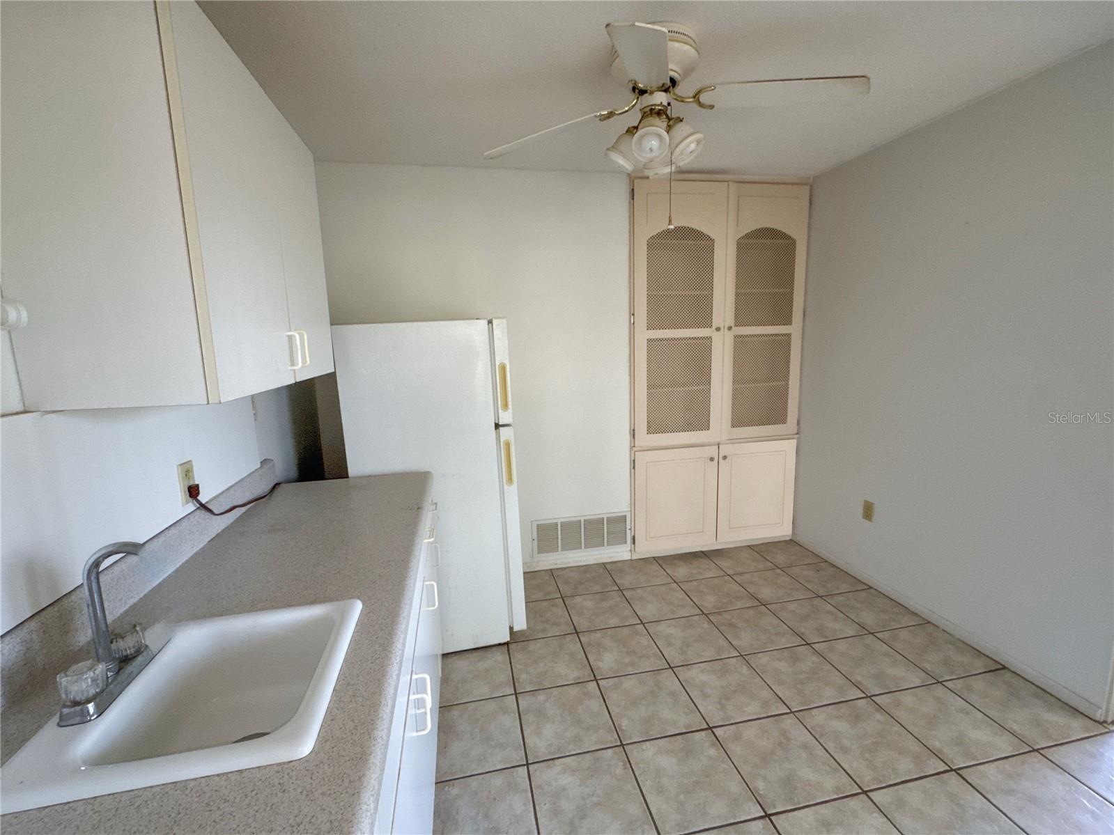 3234 Dante Drive Sarasota FL 34235 C7527779 image10