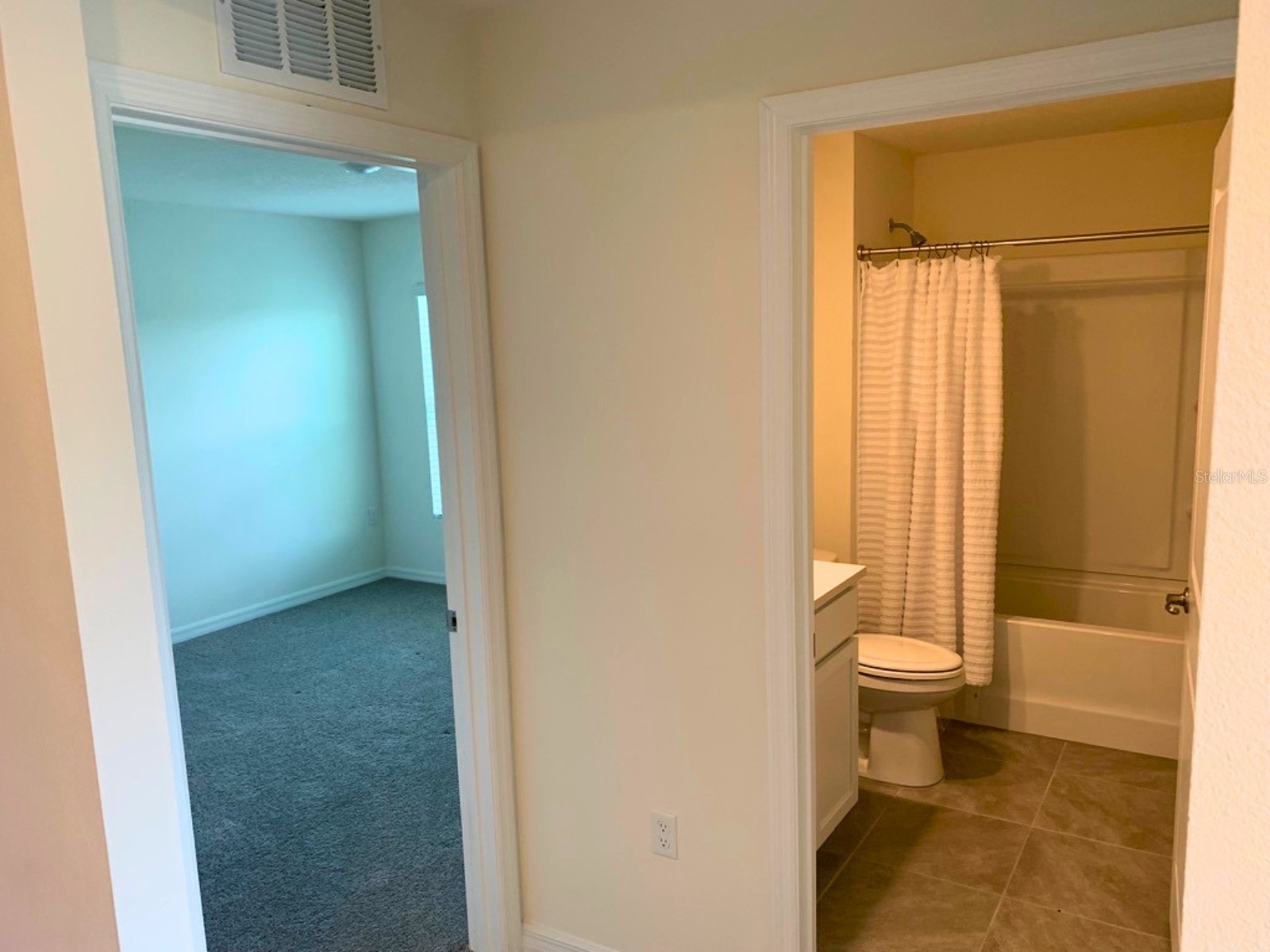 3234 Evenmore Way Wildwood FL 34785 O6393787 image9
