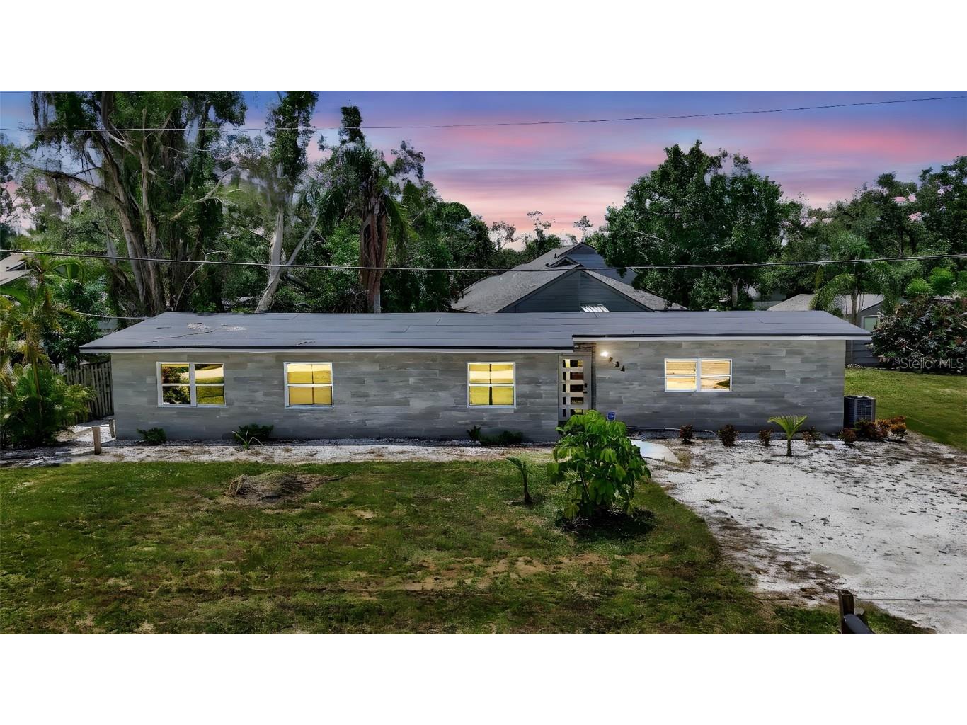 3234 Restful Lane Sarasota FL 34231 A4658946 image1