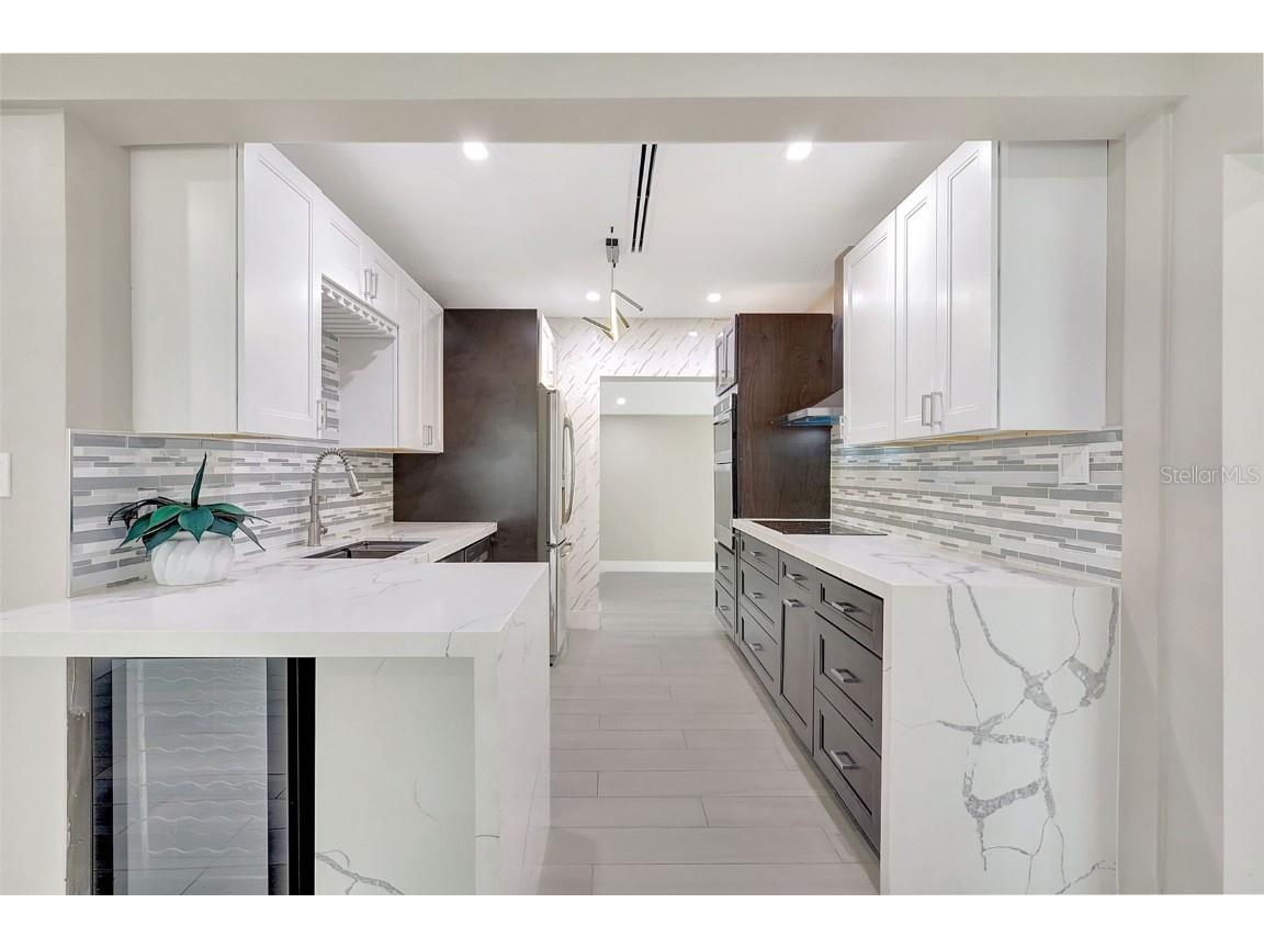 3234 Restful Lane Sarasota FL 34231 A4658946 image13