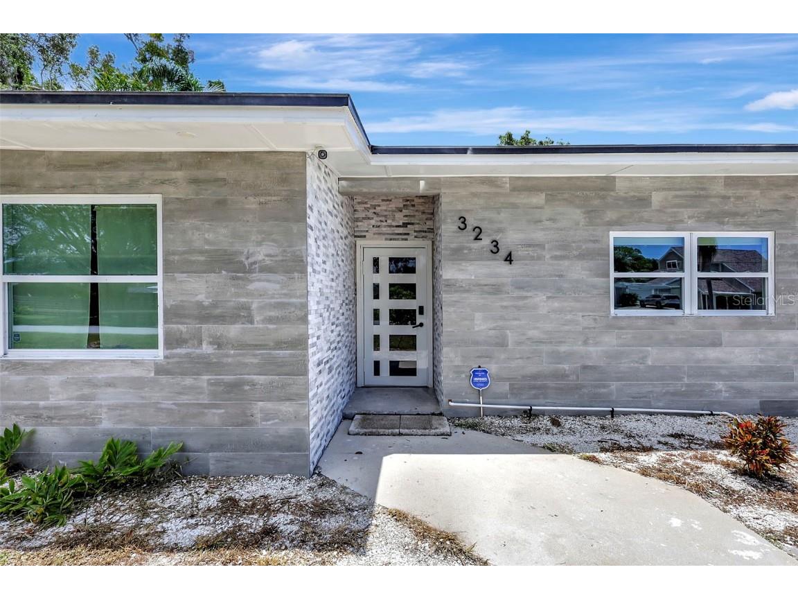 3234 Restful Lane Sarasota FL 34231 A4658946 image2