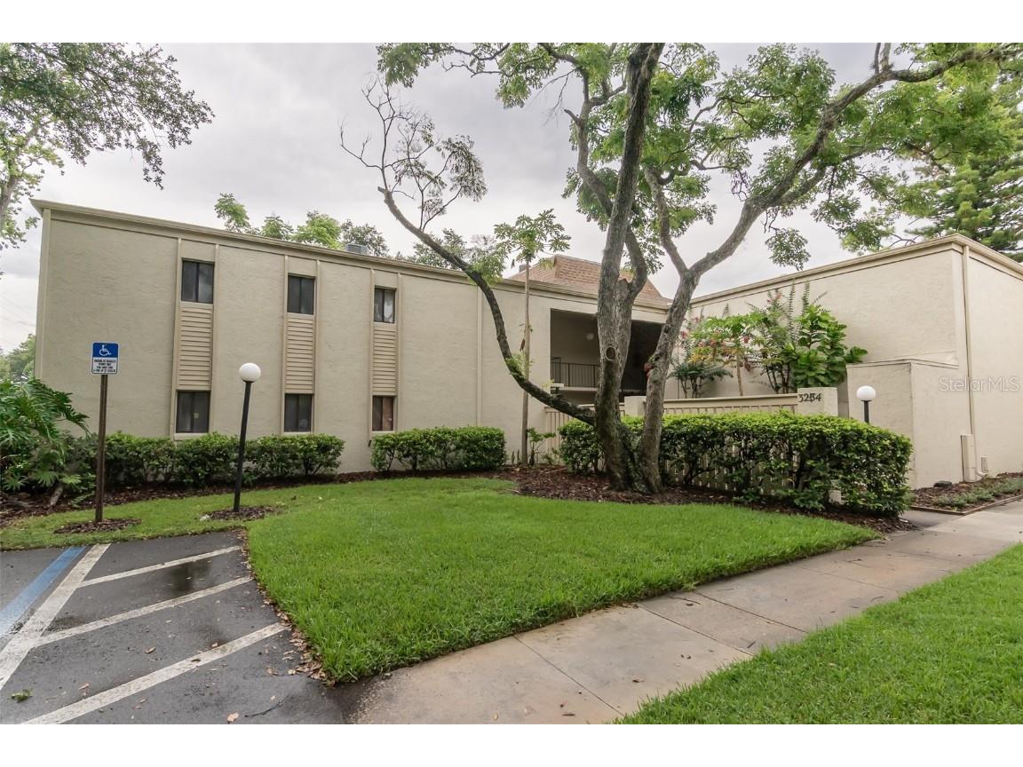 3234 S Semoran Boulevard #25 Orlando FL 32822 L4942610 image1