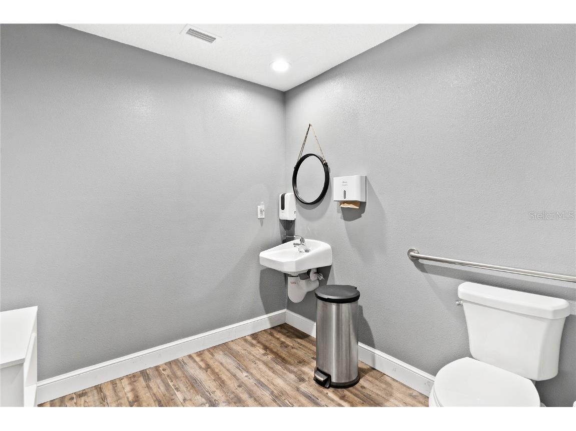 32347 County Road 473 Leesburg FL 34788 G5105037 image13