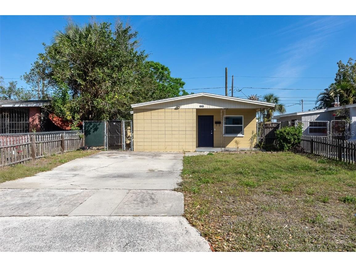3235 6th Avenue S Saint Petersburg FL 33701 TB8357827 image1
