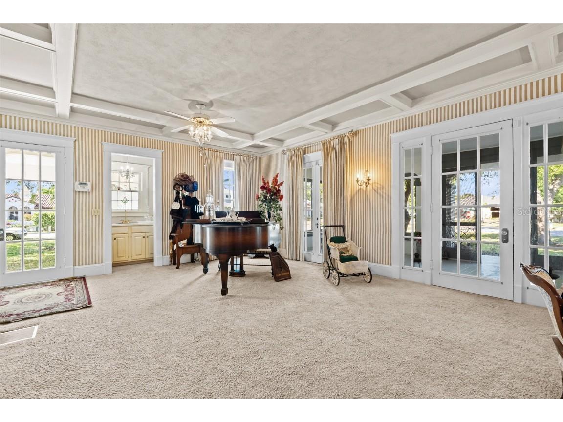 3235 Avocado Drive Fort Myers FL 33901 C7515969 image13