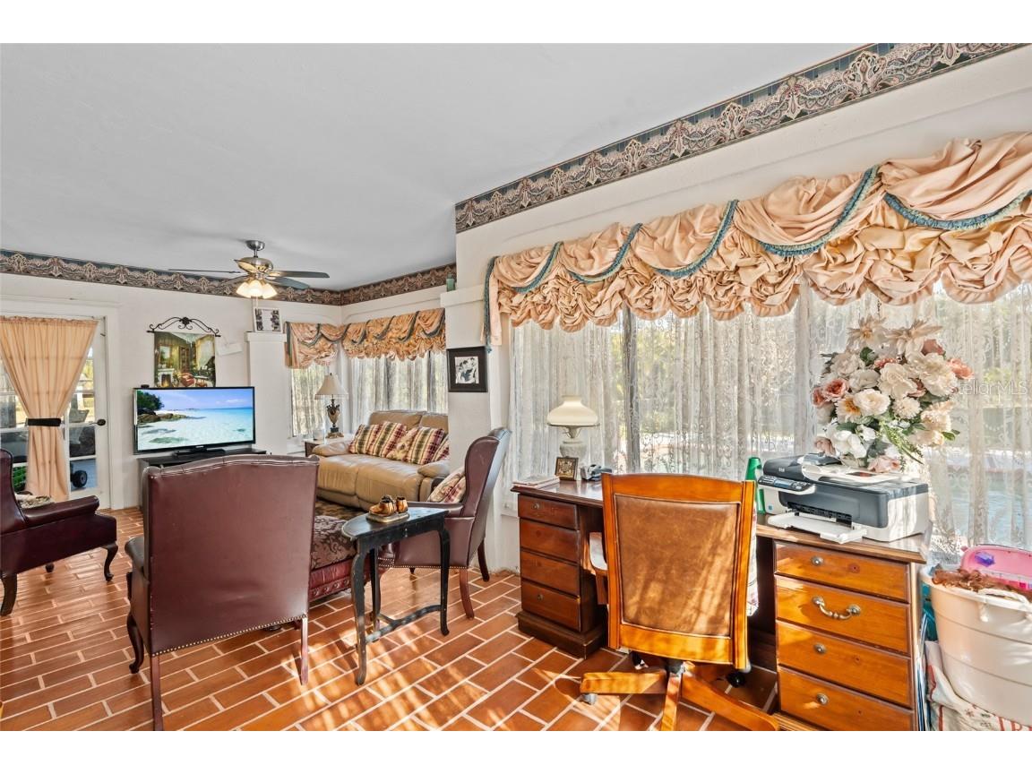 3235 Avocado Drive Fort Myers FL 33901 C7515969 image22