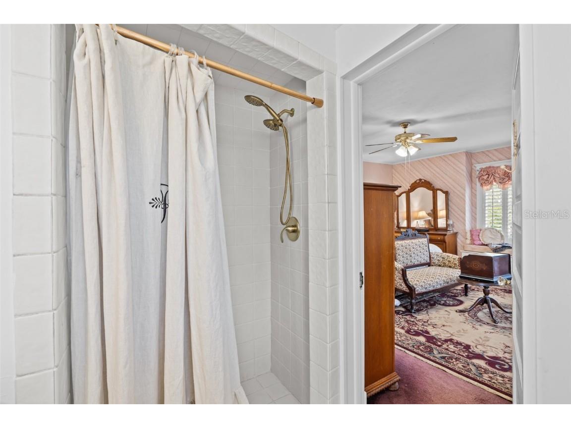 3235 Avocado Drive Fort Myers FL 33901 C7515969 image42