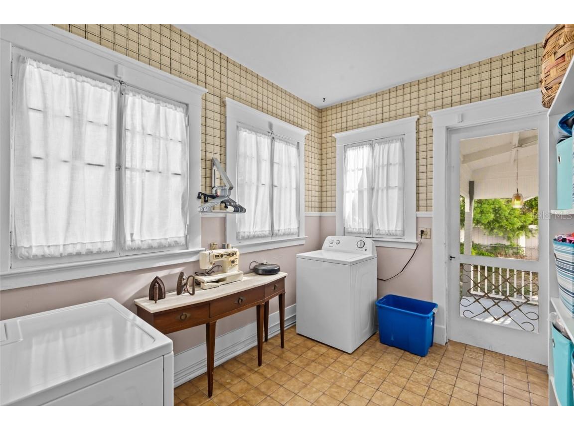 3235 Avocado Drive Fort Myers FL 33901 C7515969 image66