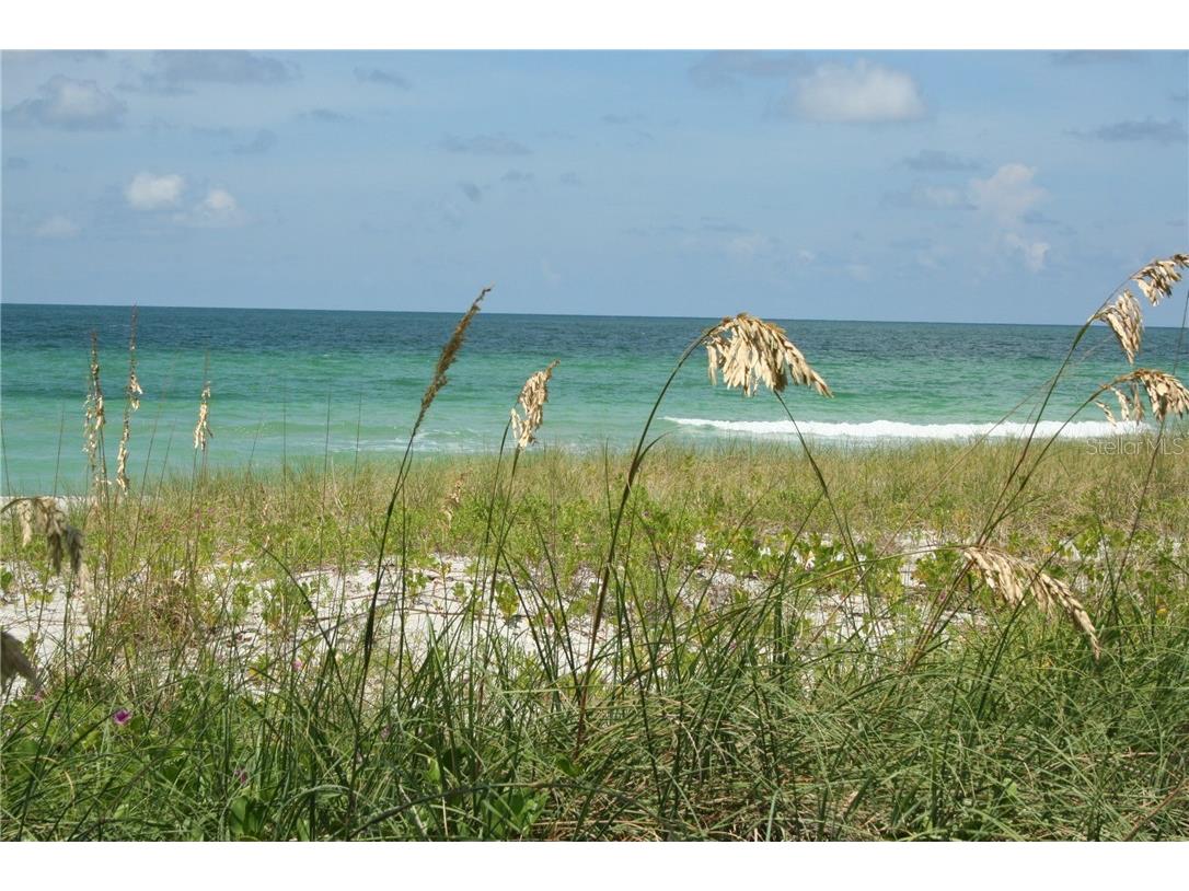 3235 Gulf Of Mexico Drive #A302 Longboat Key FL 34228 - GULF OF MEXICO A4208788 image2