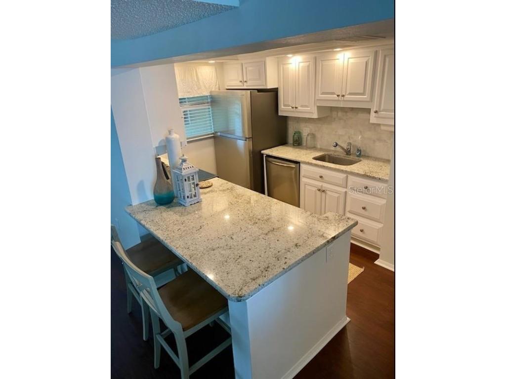 3235 Gulf Of Mexico Drive #A302 Longboat Key FL 34228 - GULF OF MEXICO A4208788 image3