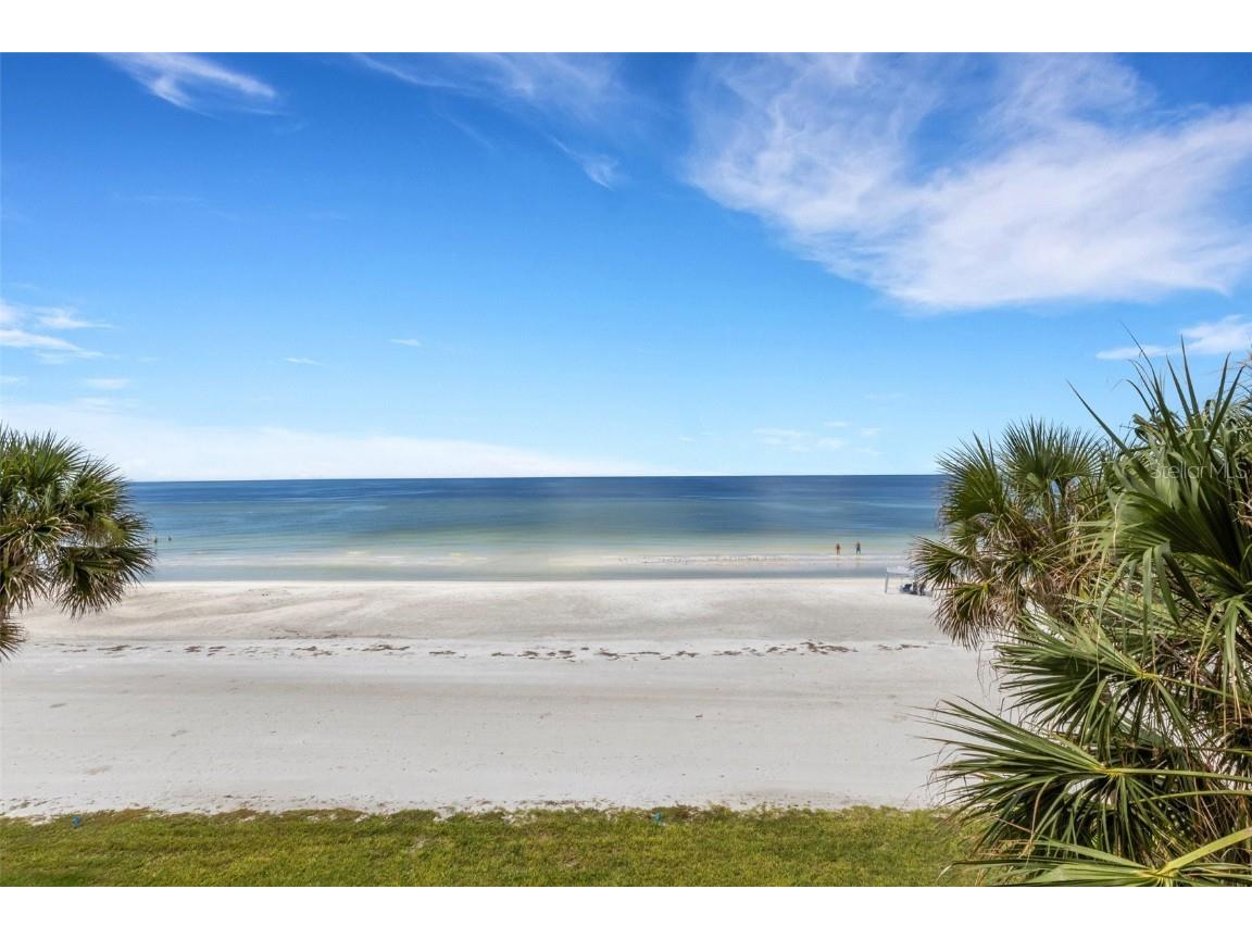 3235 Gulf Of Mexico Drive #A305 Longboat Key FL 34228 - GULF OF MEXICO/SARASOTA BAY A4646346 image1