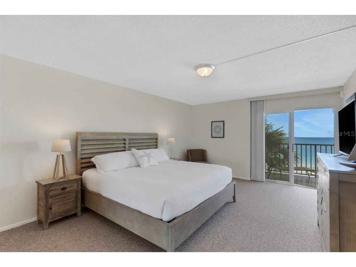 3235 Gulf Of Mexico Drive #A305 Longboat Key FL 34228 - GULF OF MEXICO/SARASOTA BAY A4646346 image13