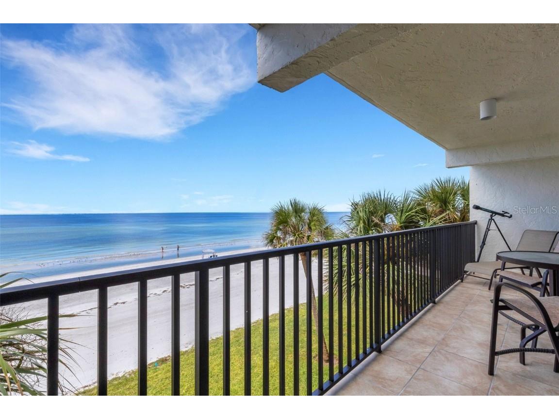 3235 Gulf Of Mexico Drive #A305 Longboat Key FL 34228 - GULF OF MEXICO/SARASOTA BAY A4646346 image16