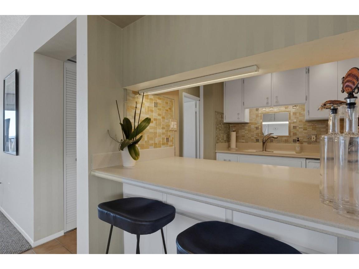 3235 Gulf Of Mexico Drive #A305 Longboat Key FL 34228 - GULF OF MEXICO/SARASOTA BAY A4646346 image21