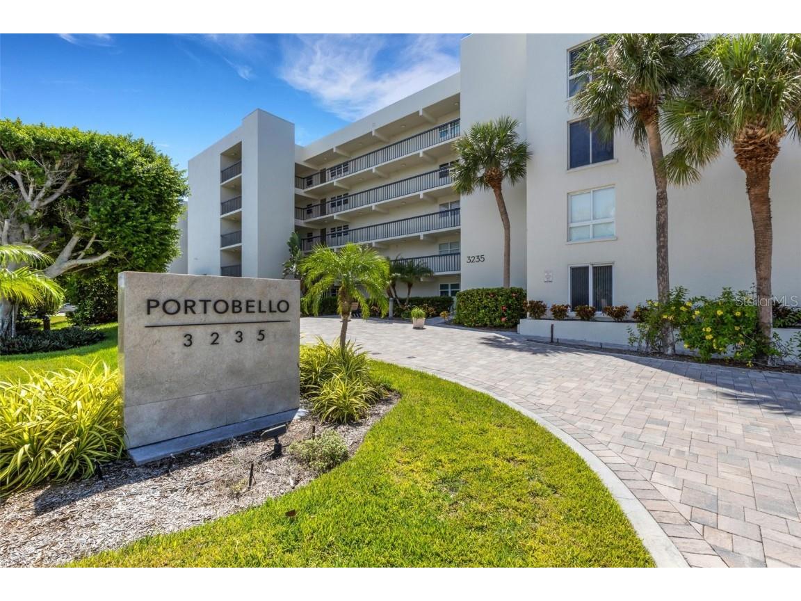 3235 Gulf Of Mexico Drive #A305 Longboat Key FL 34228 - GULF OF MEXICO/SARASOTA BAY A4646346 image3