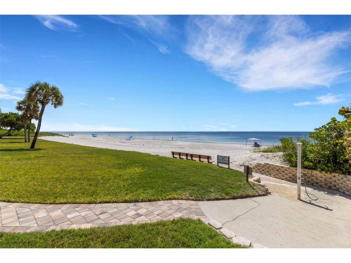3235 Gulf Of Mexico Drive #A305 Longboat Key FL 34228 - GULF OF MEXICO/SARASOTA BAY A4646346 image30