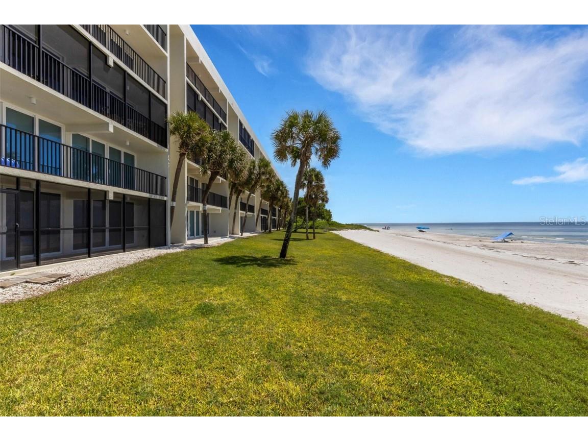 3235 Gulf Of Mexico Drive #A305 Longboat Key FL 34228 - GULF OF MEXICO/SARASOTA BAY A4646346 image31