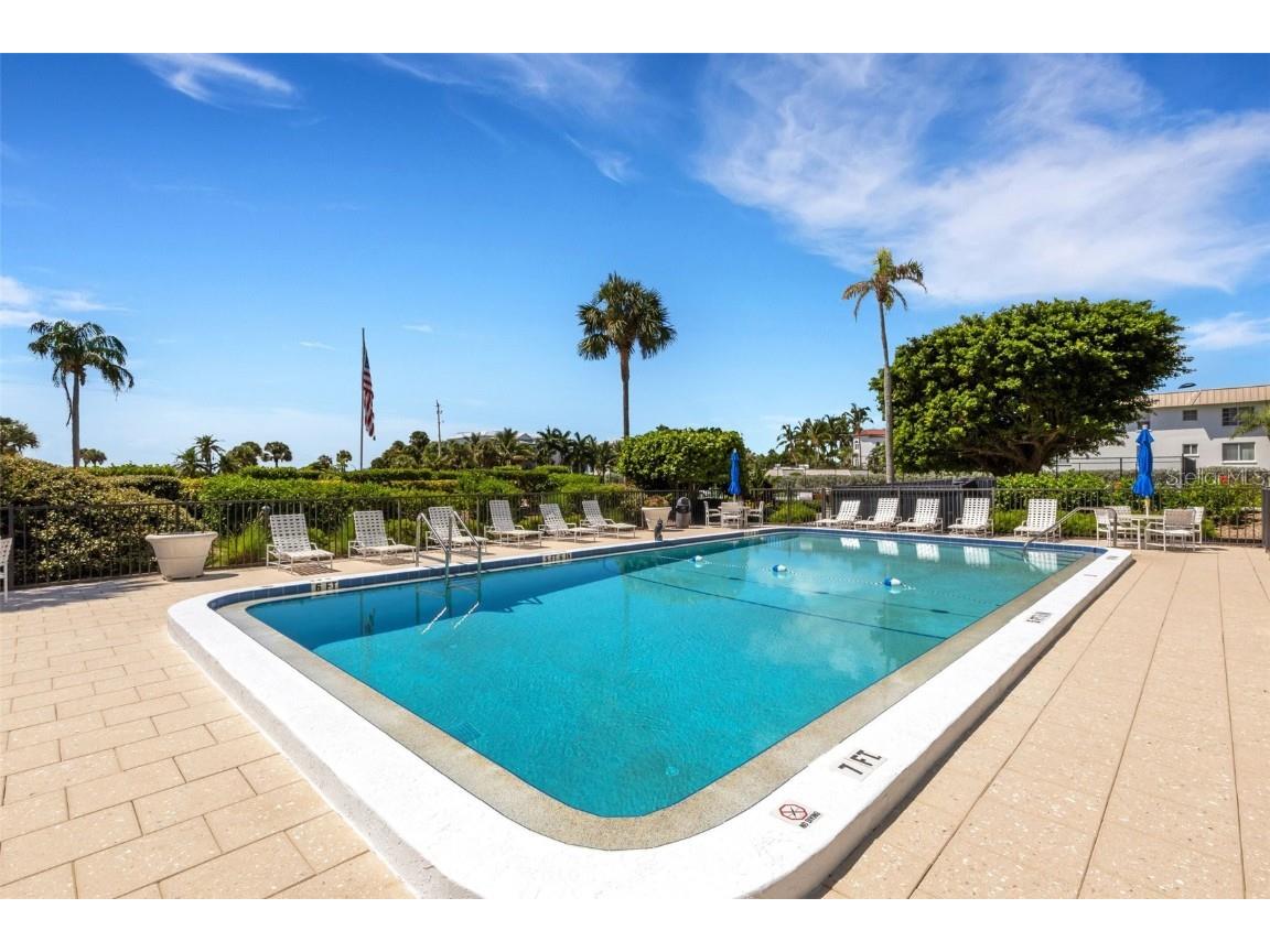 3235 Gulf Of Mexico Drive #A305 Longboat Key FL 34228 - GULF OF MEXICO/SARASOTA BAY A4646346 image40