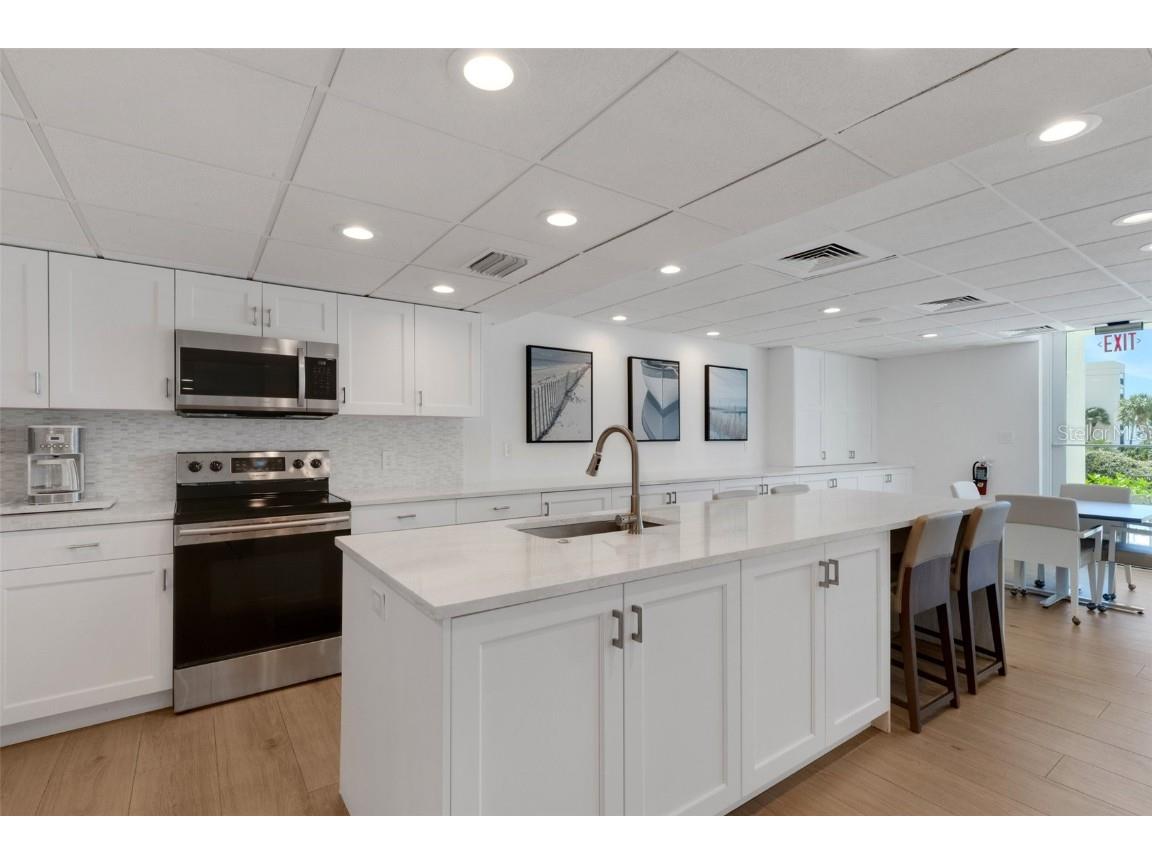 3235 Gulf Of Mexico Drive #A305 Longboat Key FL 34228 - GULF OF MEXICO/SARASOTA BAY A4646346 image44