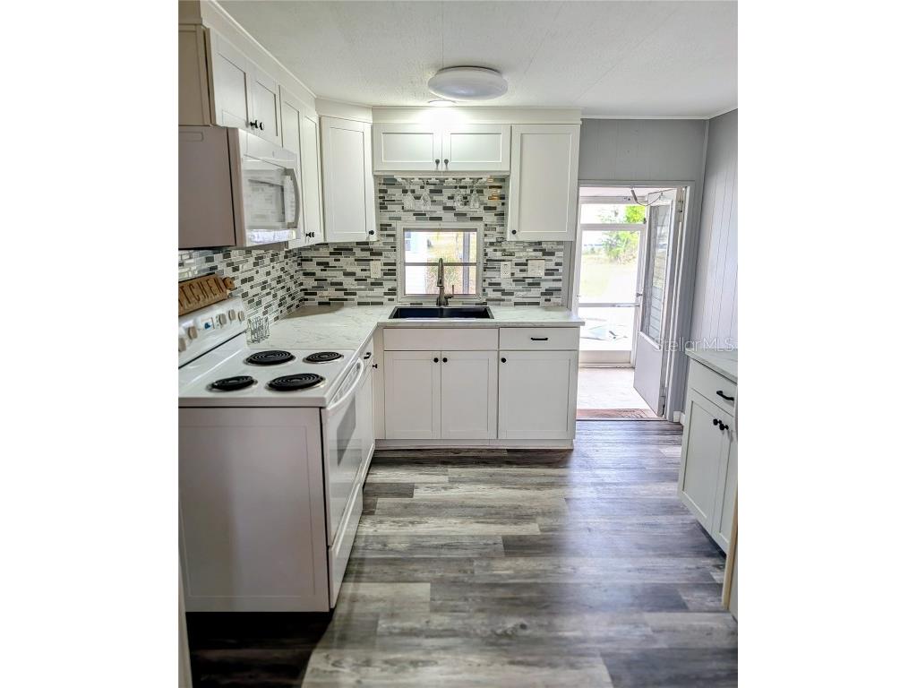 3235 Holly Avenue Englewood FL 34224 D6144564 image28