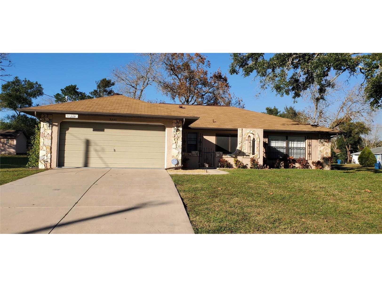 3235 Morven Drive Spring Hill FL 34609 W7851697 image1