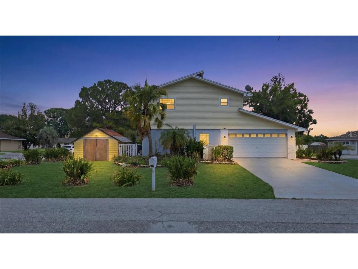 3235 Silkwood Loop Land O Lakes FL 34639 W7886284 image1